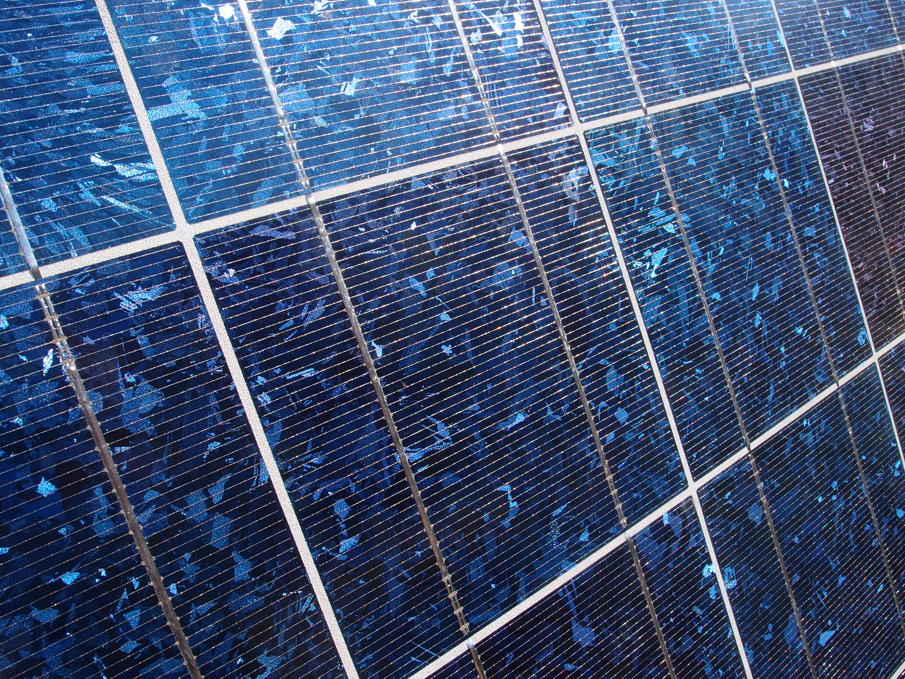 Read more about the article EU stimuliše solarnu industriju